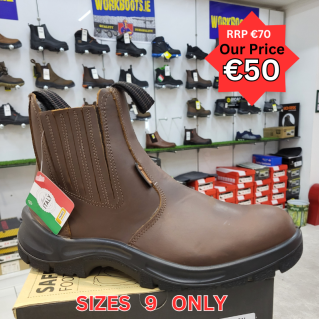 Panda Ramon Safety Dealer Boot + FREE Socks & Magic Cloths